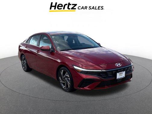 2025 Hyundai ELANTRA SEL