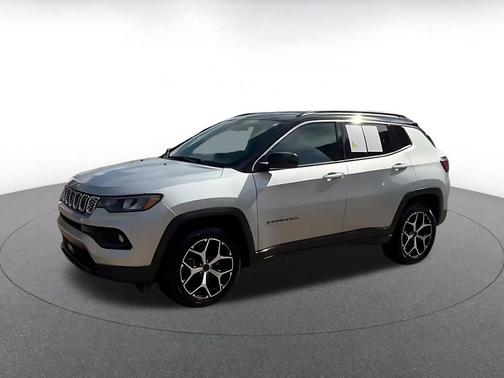 Silver Zynith Metallic Clearcoat 2025 Jeep Compass Limited
