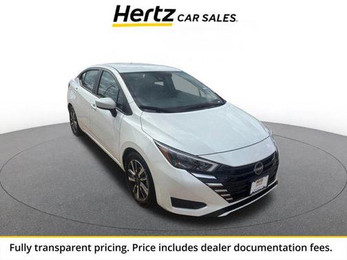 Aspen White Tricoat 2025 Nissan Versa 1.6 SV