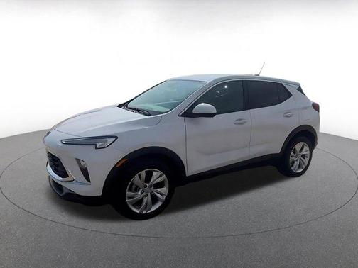 Summit White 2025 Buick Encore GX Preferred