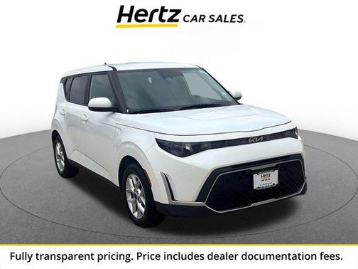 Snow White Pearl 2025 Kia Soul LX
