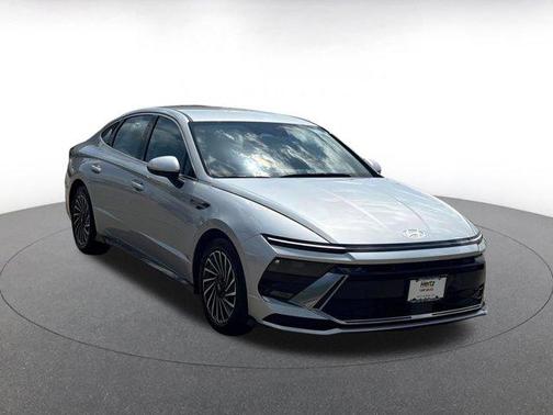 2024 Hyundai SONATA Hybrid SE