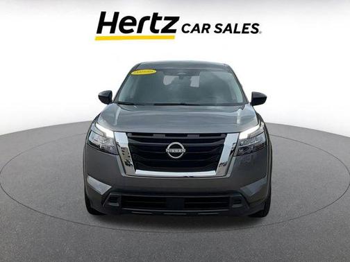 2024 Nissan Pathfinder S FWD