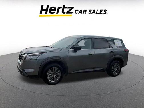 2024 Nissan Pathfinder S FWD