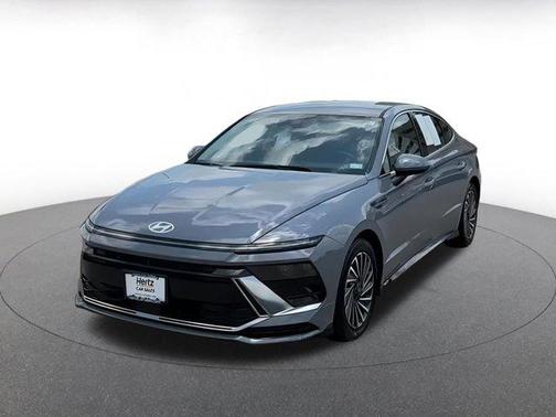 2024 Hyundai SONATA Hybrid SE