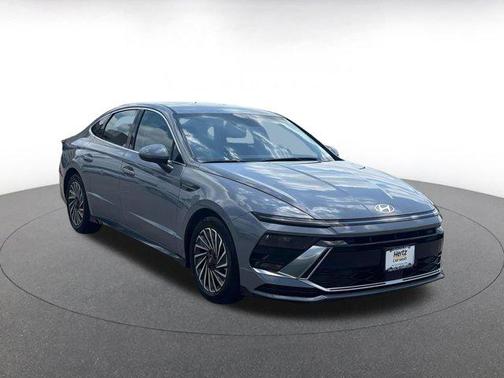 2024 Hyundai SONATA Hybrid SE