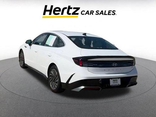 2024 Hyundai SONATA Hybrid SE