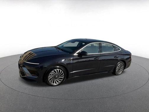 2024 Hyundai SONATA Hybrid SE