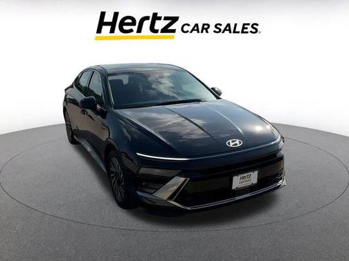 2024 Hyundai SONATA Hybrid SE