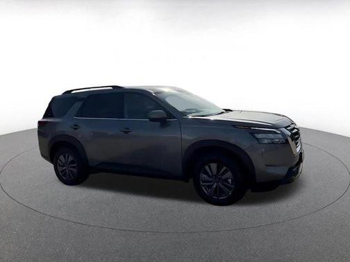 2025 Nissan Pathfinder SV FWD