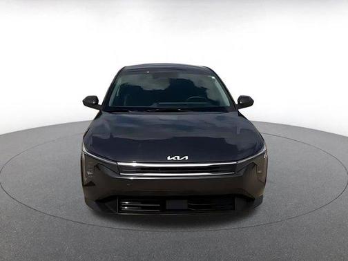 Interstellar Gray 2025 Kia K4 LXS