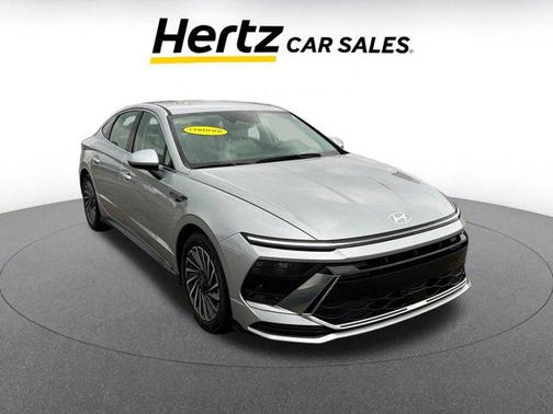 2024 Hyundai SONATA Hybrid SE