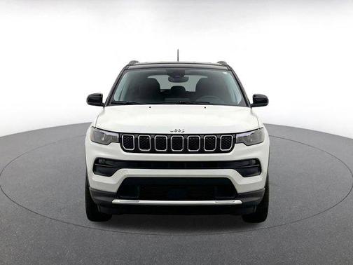 Bright White Clearcoat 2025 Jeep Compass Limited