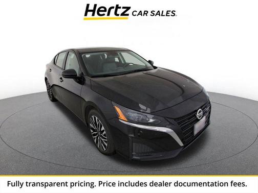 Super Black 2025 Nissan Altima SV FWD