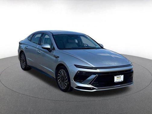 2024 Hyundai SONATA Hybrid SE