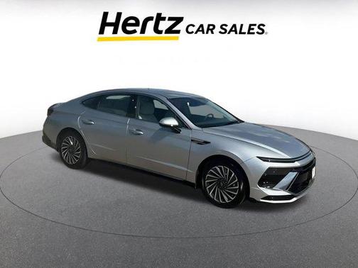2024 Hyundai SONATA Hybrid SE