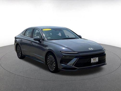 2024 Hyundai SONATA Hybrid SE