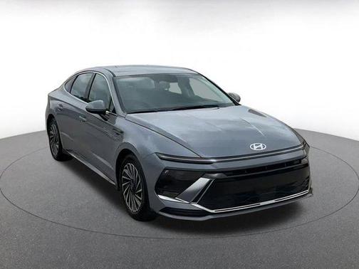 2024 Hyundai SONATA Hybrid SE