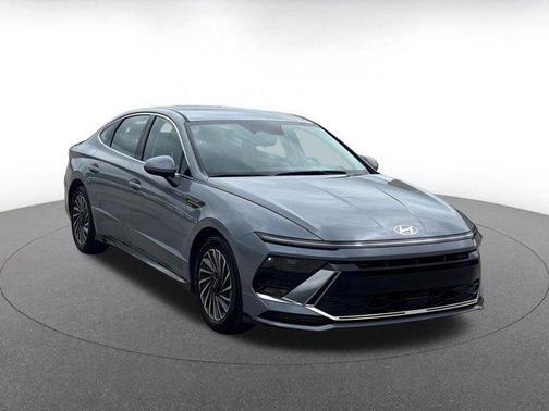 2024 Hyundai SONATA Hybrid SE