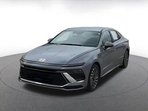 2024 Hyundai SONATA Hybrid SE