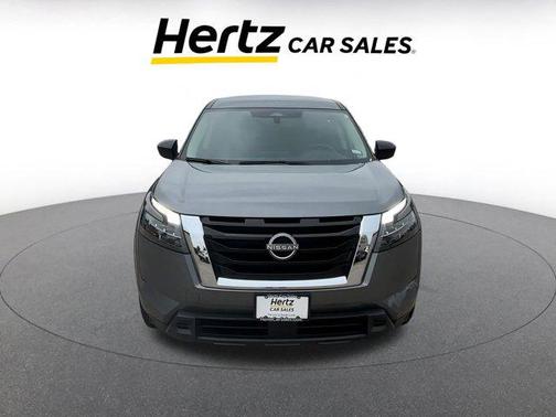 2024 Nissan Pathfinder S FWD