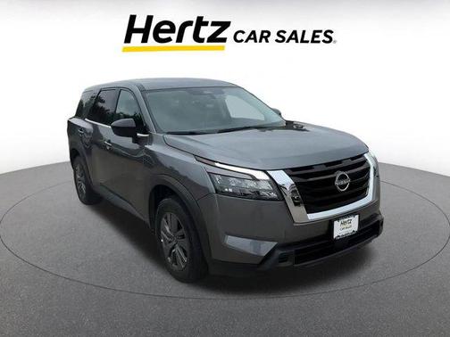 2024 Nissan Pathfinder S FWD