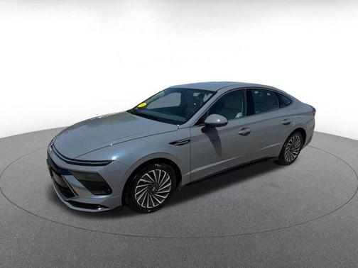 2024 Hyundai SONATA Hybrid SE