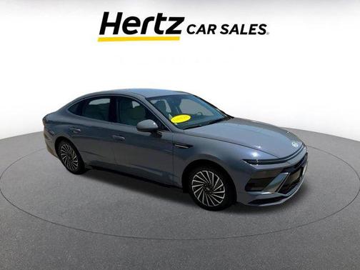 2024 Hyundai SONATA Hybrid SE