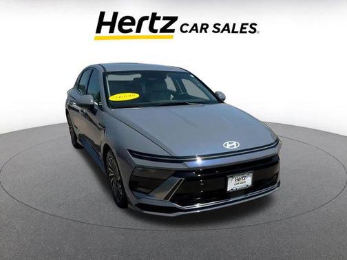 2024 Hyundai SONATA Hybrid SE