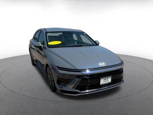 2024 Hyundai SONATA Hybrid SE