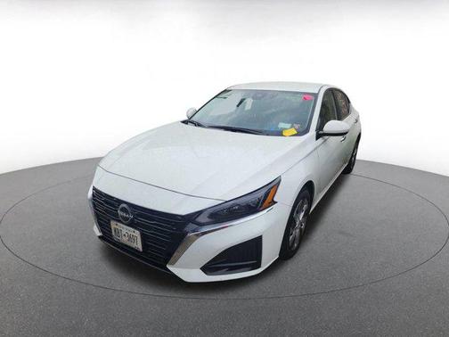 2023 Nissan Altima S FWD