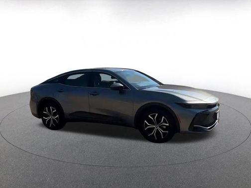 2025 Toyota Crown XLE