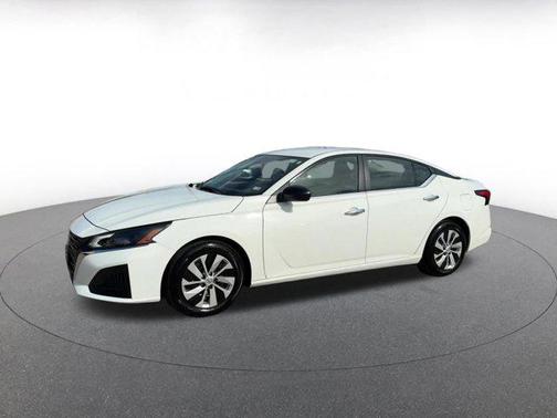 2024 Nissan Altima S FWD