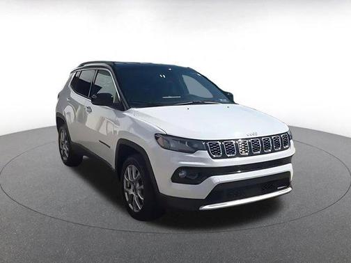 Bright White Clearcoat 2025 Jeep Compass Limited