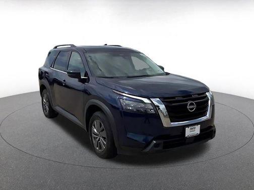 Deep Ocean Blue Pearl 2025 Nissan Pathfinder SV 4WD