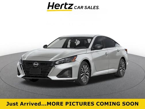 Brilliant Silver Metallic 2025 Nissan Altima SV FWD