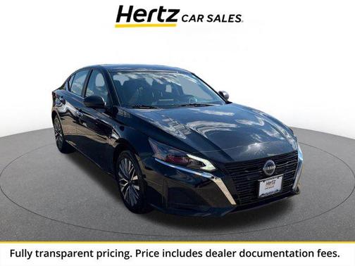 Super Black 2025 Nissan Altima SV FWD