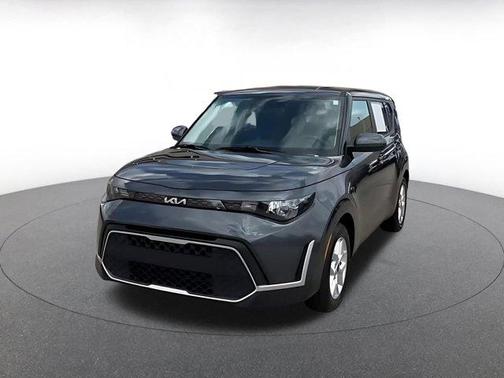 Gravity Gray 2025 Kia Soul LX