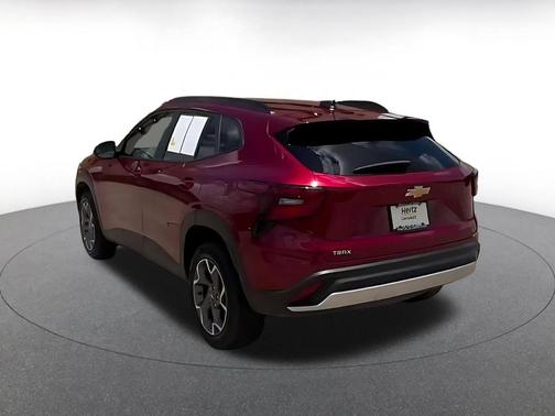 Crimson Metallic 2025 Chevrolet Trax LT