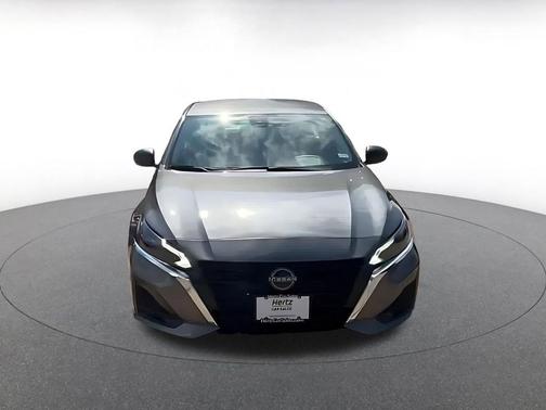 Gun Metallic 2025 Nissan Altima SV FWD