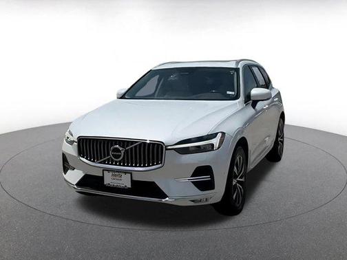 2023 Volvo XC60 B5 Plus Bright Theme