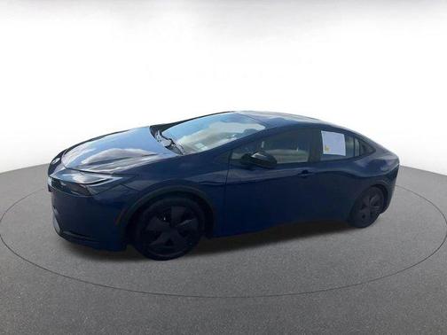 2025 Toyota Prius LE