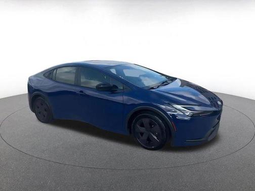 2025 Toyota Prius LE