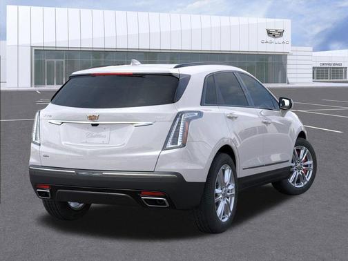 2026 Cadillac XT5 Sport