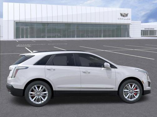2026 Cadillac XT5 Sport