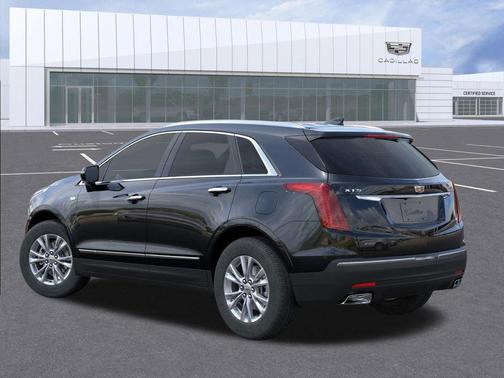 2026 Cadillac XT5 Luxury