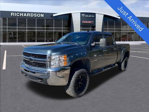 2009 Chevrolet Silverado 2500 LT Crew Cab