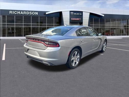 2015 Dodge Charger SXT