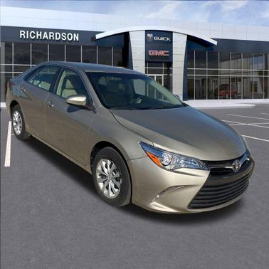 2015 Toyota Camry XLE