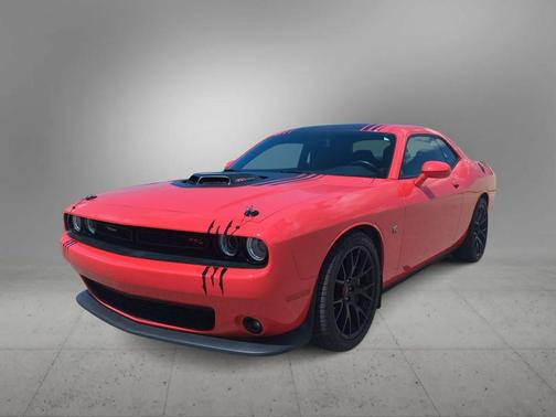 Go Mango 2019 Dodge Challenger R/T Scat Pack